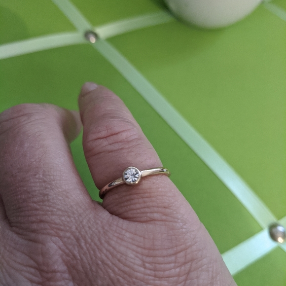 Gold Tone and Rhinestone Ring - Picture 6 of 6